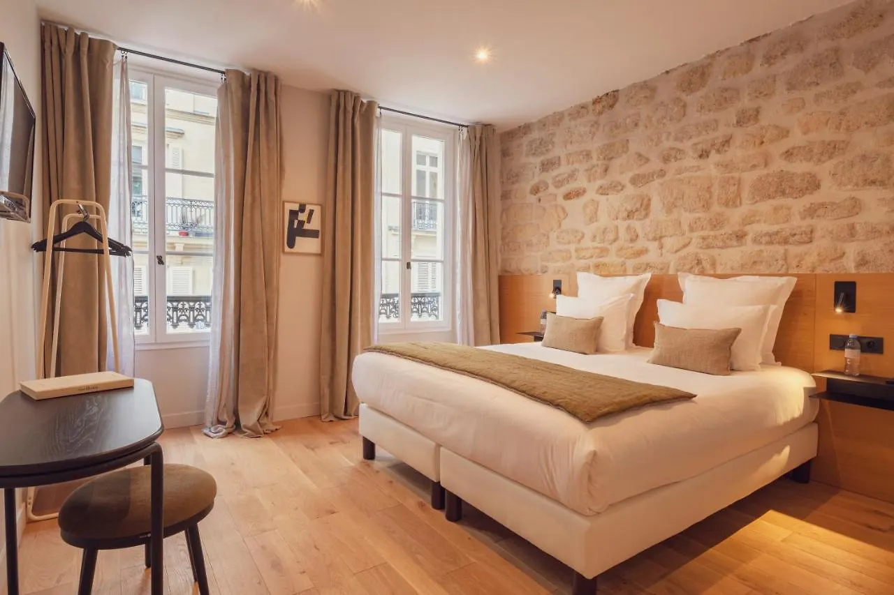 Hotell Tinah Paris, Champs Elysees Paris