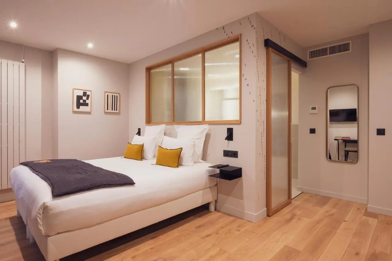 Hotell Tinah Paris, Champs Elysees Paris